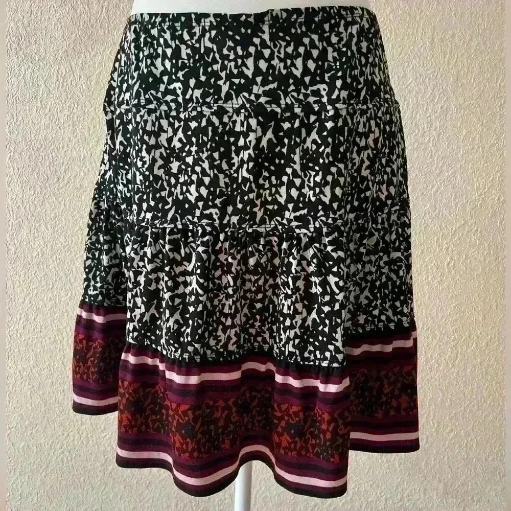 Max Studio Knee Length Tiered Skirt